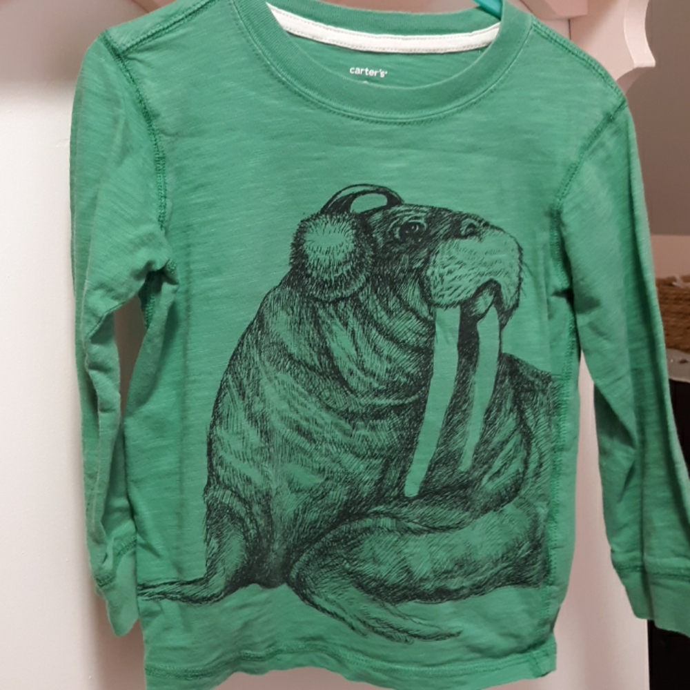 Carters long sleeve shirt